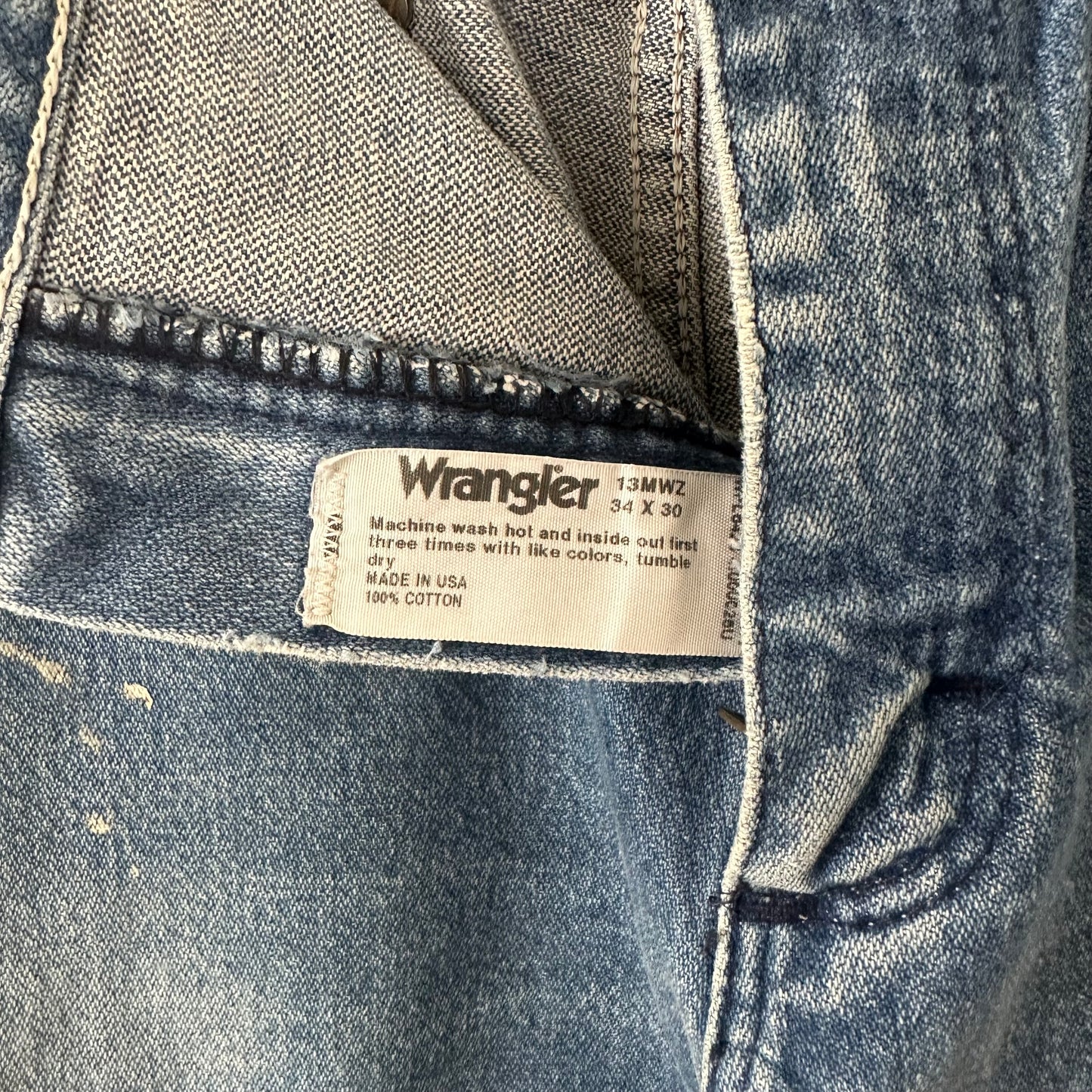 Thrashed made in USA Wrangler 13MWZ