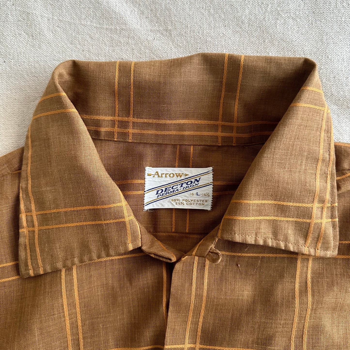 1970’s Arrow loop collar shirt